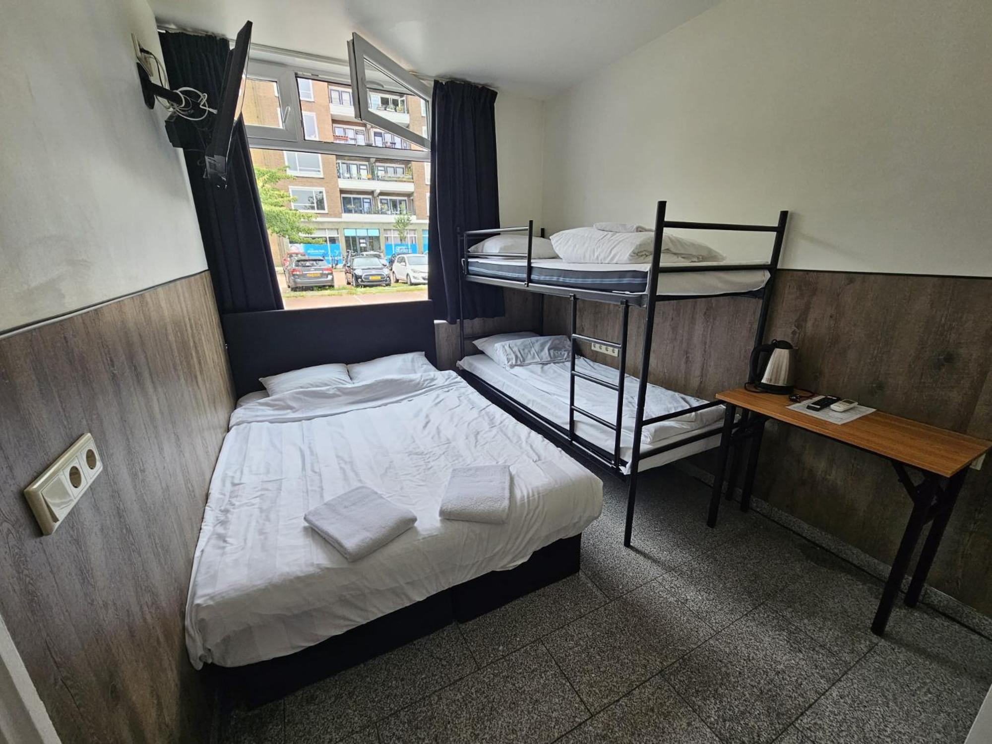 Hotel-Chao Nl 24 Hours Open Utrecht Eksteriør billede